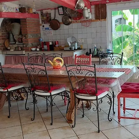 De Charme Avec Piscine