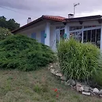 Villa De Charme Avec Piscine